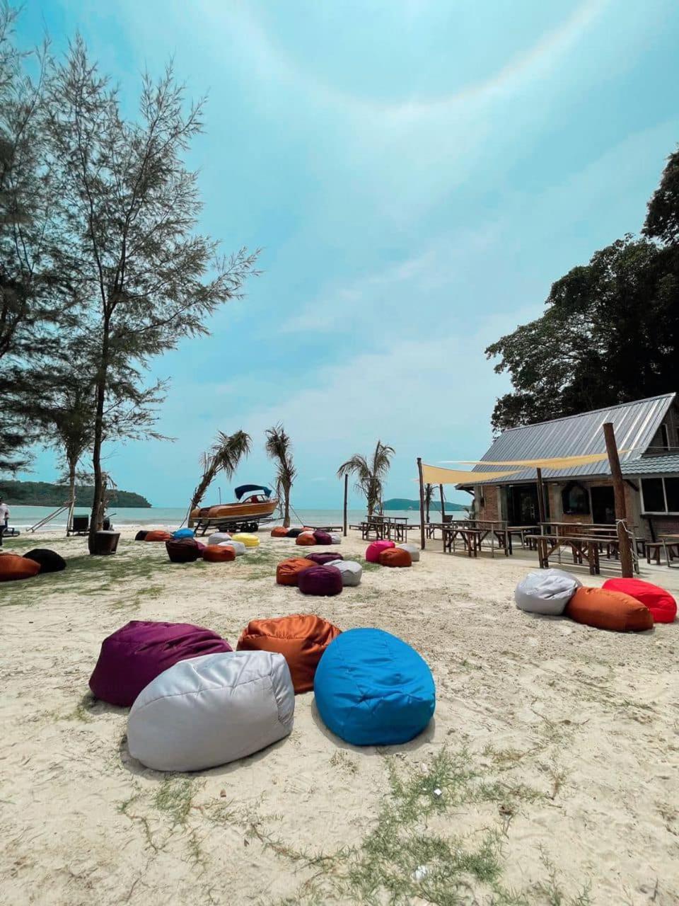 Langkawi Pantai Cenang - Private Beach Glamping Experience Ngoại thất bức ảnh